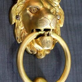 DOOR KNOCKER LION