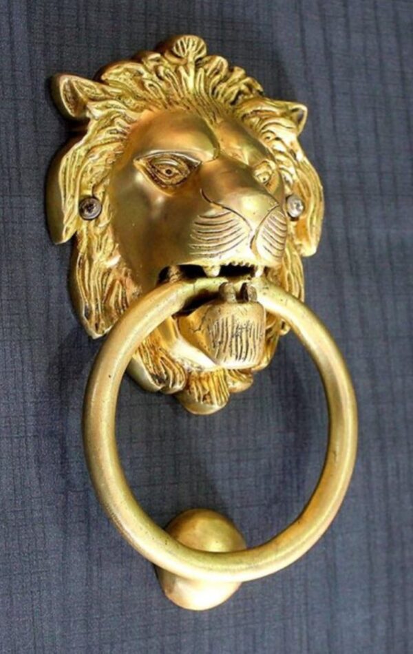 DOOR KNOCKER LION