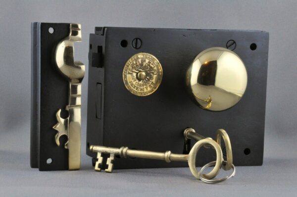 CARPENTER BOX LOCK LEFT HAND & RIGHT HAND - Image 5