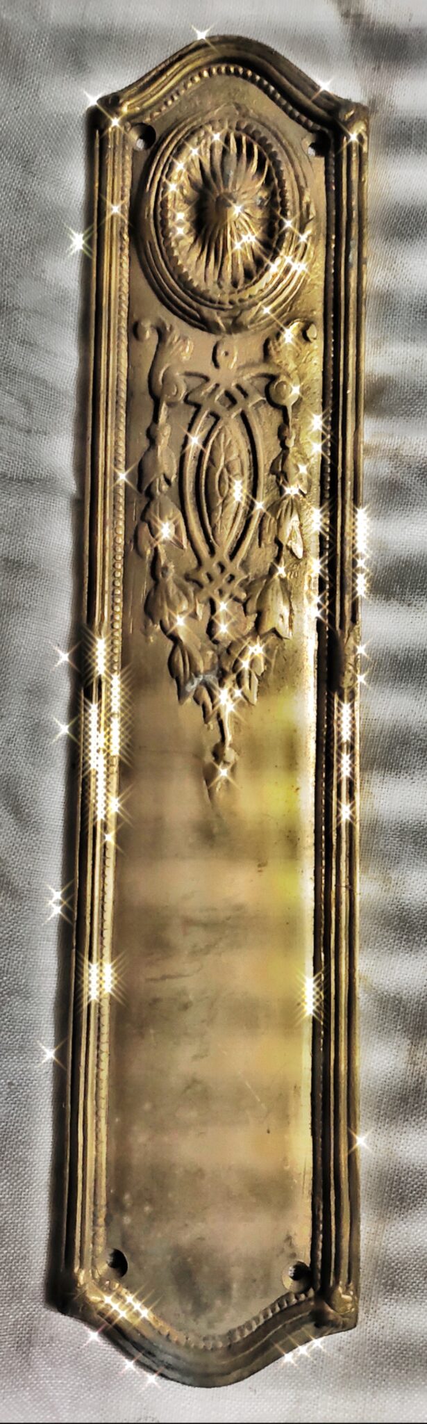 FINGER DOOR PLATE
