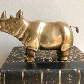 DECORATIVE ANIMAL RHINOCEROSES